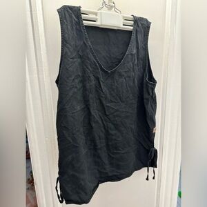 TenTree sleeveless tank top